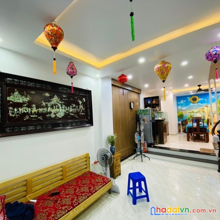 Nhà đẹp láng hạ, đống đa, yên tĩnh, ở ngay, 30m2, 4 ngủ, nhỉnh 3 tỷ