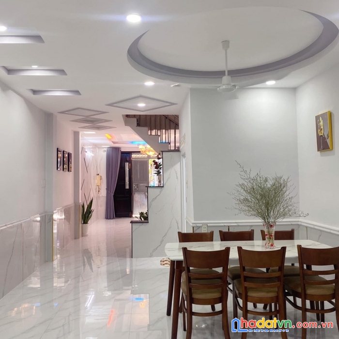 Nhà đẹp 3 tầng btct, quang trung, p14, gò vấp. hẻm xe hơi 6m, nt cao cấp, sổ vuông 72m2, chỉ 6.9