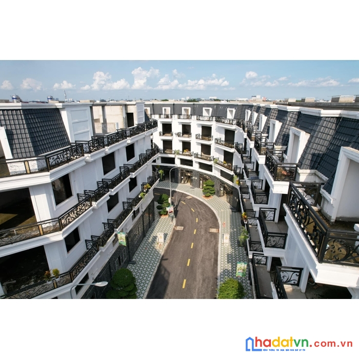 Nhà mới xây 1 trệt 3 lầu gần ngã tư ga nguyễn oanh, sổ hồng hoàn công sẵn