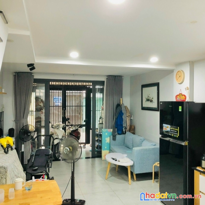 Nhà hẻm 3m, nguyễn trung trực, 4 x 9.5m, 2pn, 4.1 tỷ, bình thạnh