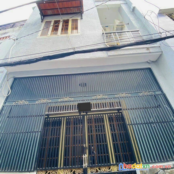 Bán nhà 2 tầng ngay chợ phạm văn hai, tân bình , ngang 4.4 x 8, giá 5 tỷ