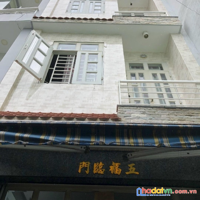 Nhà đẹp nguyễn chí thanh quận 11 - 4 tầng, sân thượng - hẻm 4m thông - vài bước ra mt chỉ 6.8 tỷ