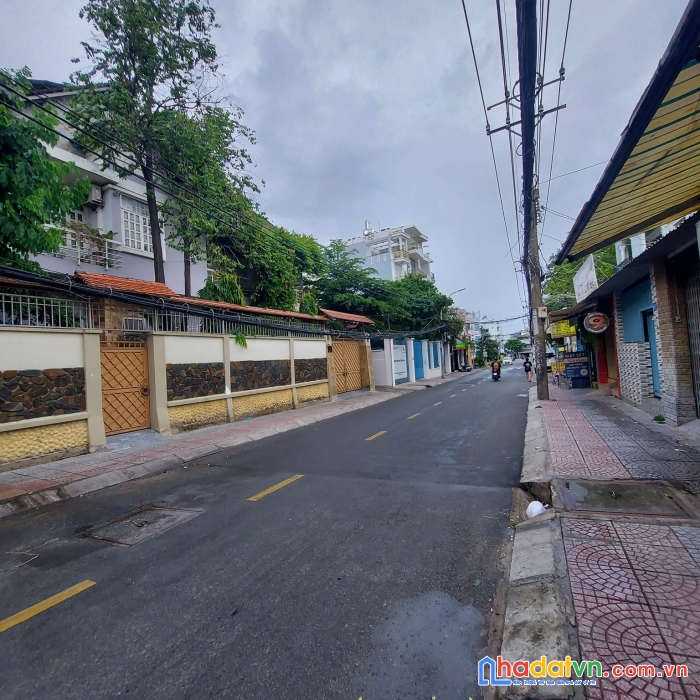 Mặt tiền 8.15m 275m2 ngang 8.15m-52 tỷ trần quý cáp p12 bt 976