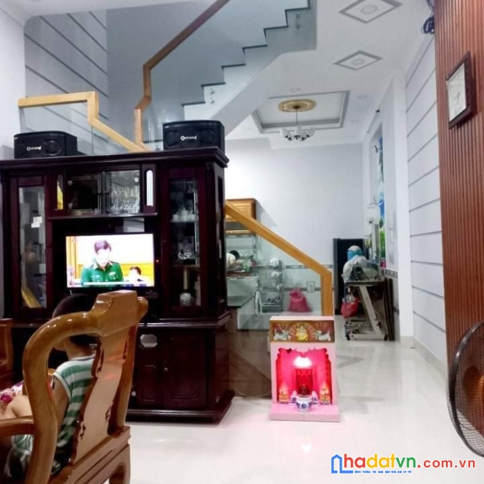 Xách vali vào ở nhà mới,  kdc tăng long - quận 9,  dt = 51m2, btct  3 tầng nhỉnh 4 tỷ