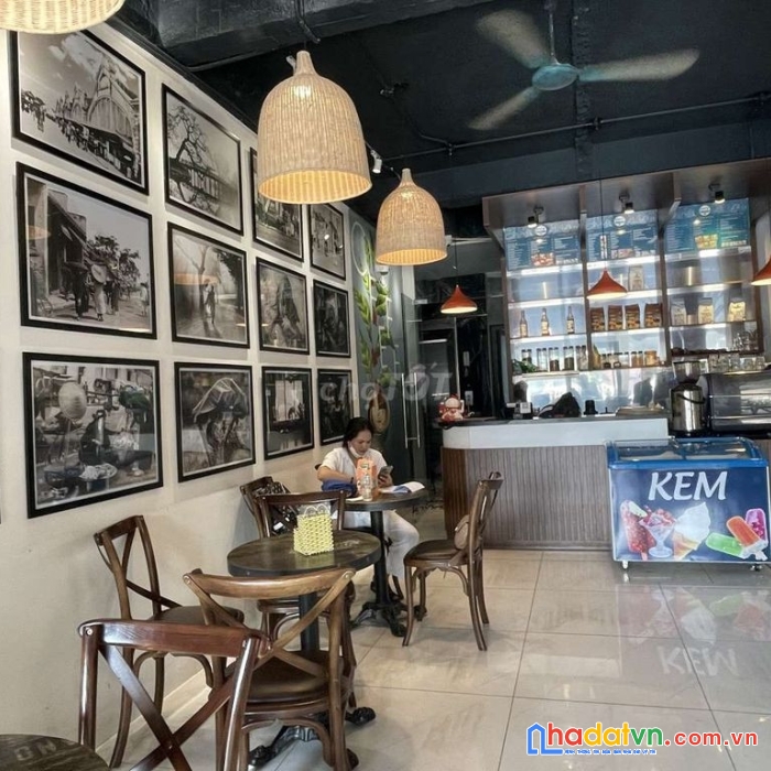 Sang nhượng lại quán cà phê 100m2 tại thanh trì, hà nội