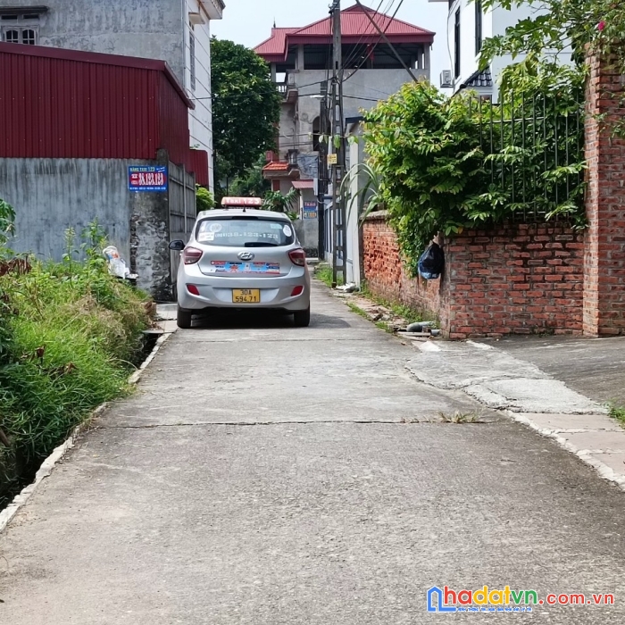 Cần bán 40m2 giá 800 đường ô tô ngõ thông tại đông lai-quang tiến-sóc sơn