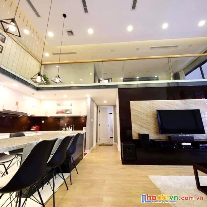 Biệt thự siêu đẳng cấp quận long biên, lô góc, mặt tiền khủng, kinh doanh