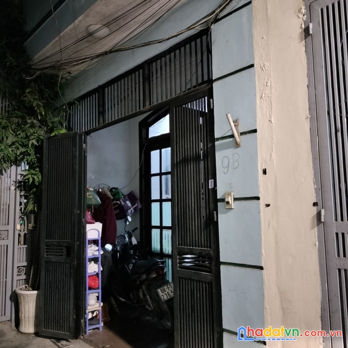 Bán gấp nhà tô vĩnh diện chỉ 4.74 tỷ, 42m x 4t, phân lô quân đội ngõ nông ở sướng