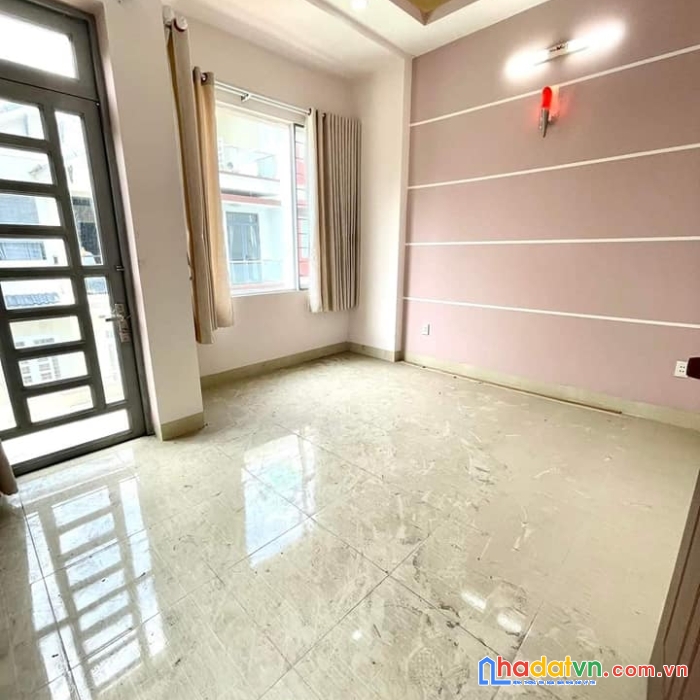 Siêu phẩm hoa sứ phú nhuận chưa qua đầu tư, 7pn, 60m2 chỉ 6.x tỷ