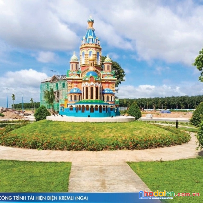 Bán nhà mặt phố 1 trệt 2 lầu khu đô thị sầm uất cách sân bay quốc tế long thành 3km