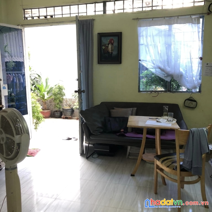 
nhỉnh 3 tỷ có nhà 2 tầng hẻm đẹp 154 âu dương lân p3q8