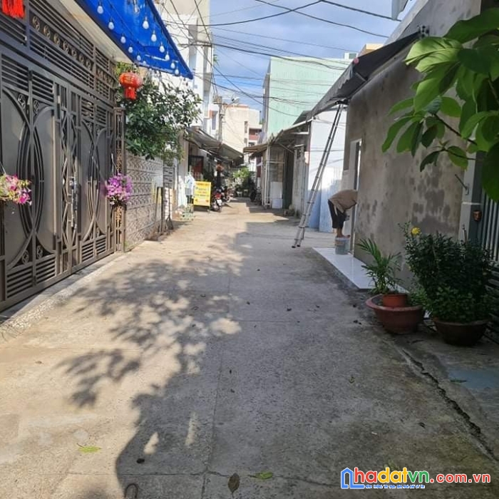 Nhà cấp 4, dt 110m2, gần phạm hùng, chợ miếu bông, chỉ 1.05 tỷ