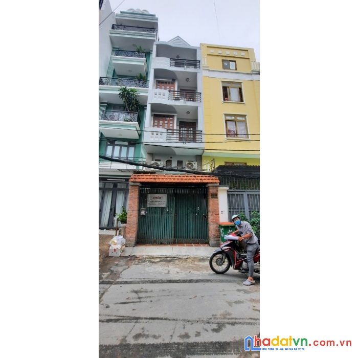 Cần bán 2 căn nhà riêng biệt tại hẻm 32 bùi đình túy, phường 12, bình thạnh, hồ chí minh lh