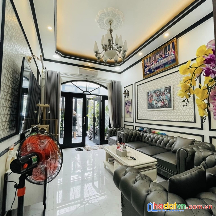 Bán nhanh siêu phẩm quận tân bình, tặng full nội thất, hẻm xe tải tránh