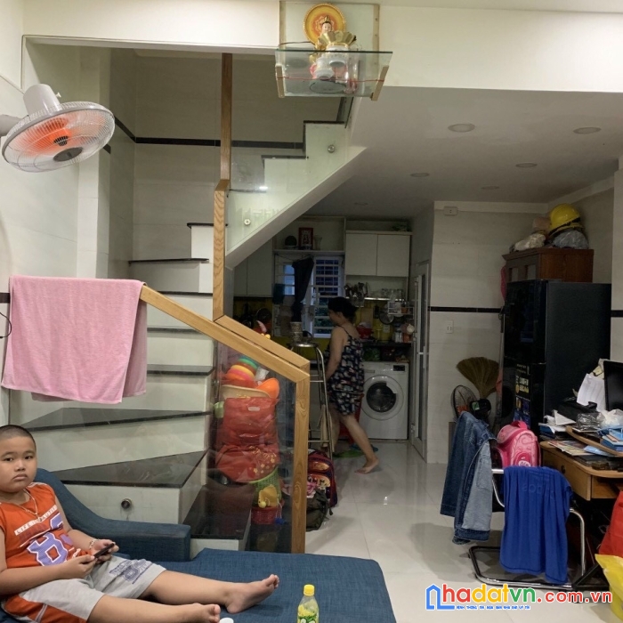 Nhà đẹp, hoàng văn thụ, 3.8 x 9m, 2pn, 4.25 tỷ, phú nhuận