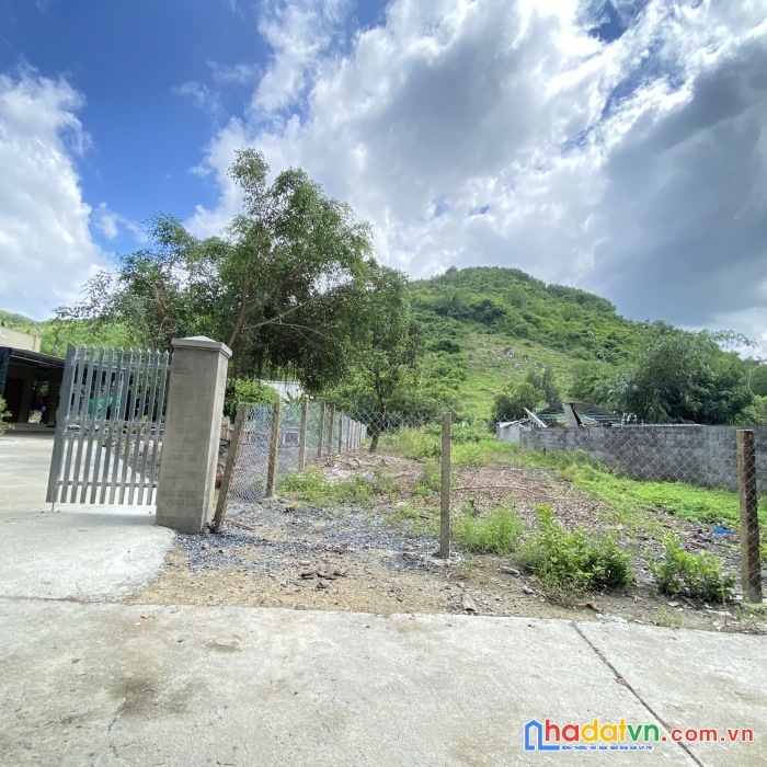 Bán lô đất diên tân, diên khánh cách hl62 60m giá chỉ 1ty 389 triệu