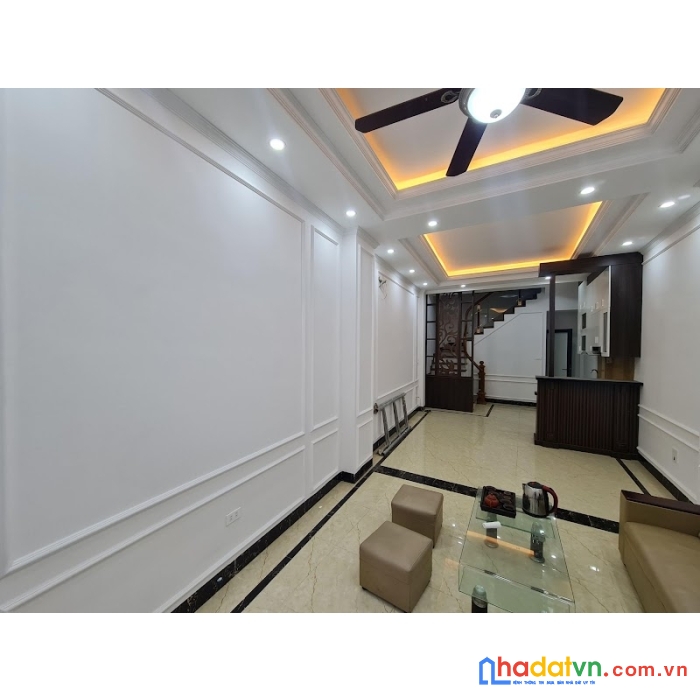 ❤️ô tô đỗ cửa - ngõ thông bồ đề - hồng tiến .bán nhà bồ đề 33 m2,5 tầng 4,3 tỷ.