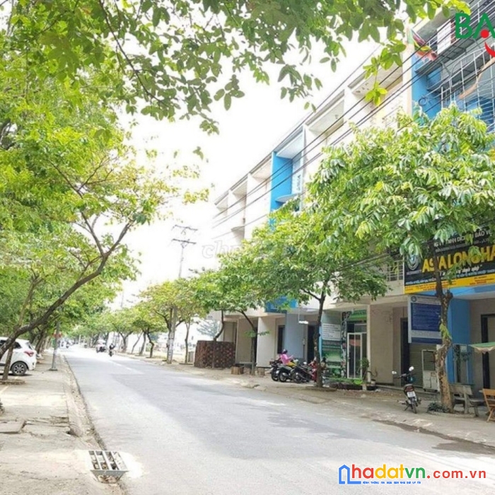 Bán đất thổ cư 113m2, mặt tiền kinh doanh tốt, gần chợ, chỉ 3tỷ6