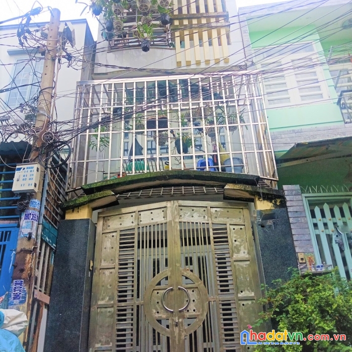 Hẻm xe hơi lũy bán bích, tân phú, 3 tầng, 4pn, chỉ 5 tỷ hai.