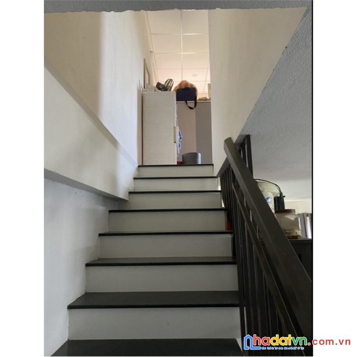 Nhà đẹp ở ngay. nhà gác lửng kiên cố đường tôn đản giá hơn 1 tỷ