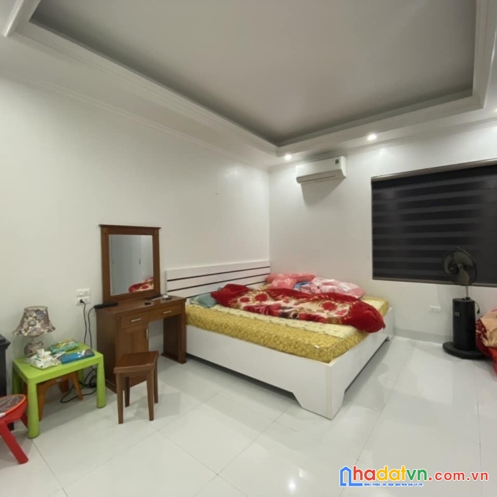 Cực hot đập hộp nhà cầu giấy, 45m 5 tầng 6,x tỷ