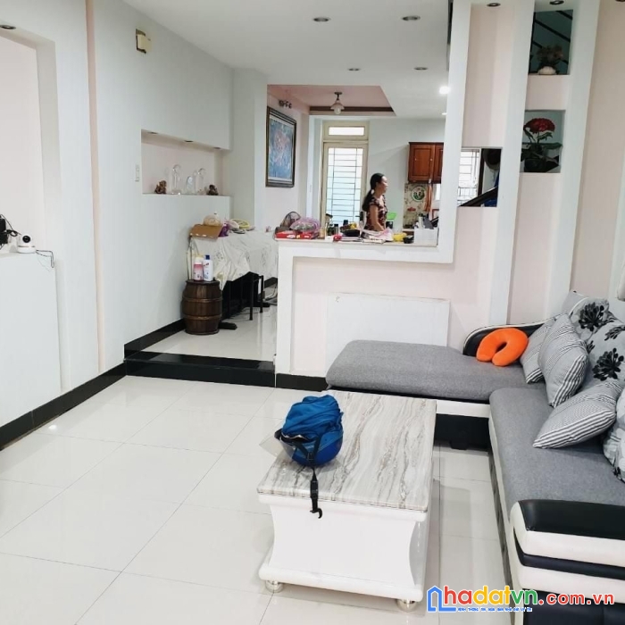 Bán nhà hẻm 2 xe tải tránh khu vip đồng đen tân bình 4 tầng btct giá chỉ 7 tỷ 8