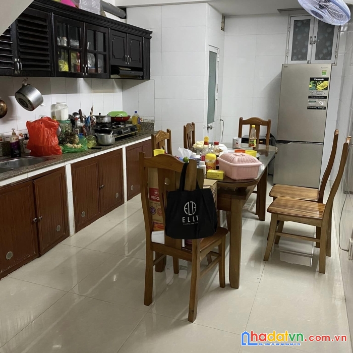 Bán nhà 3 tầng tại thôn cái tắt, an đồng, trong ngõ đường 203, đường trước nhà 2,5m