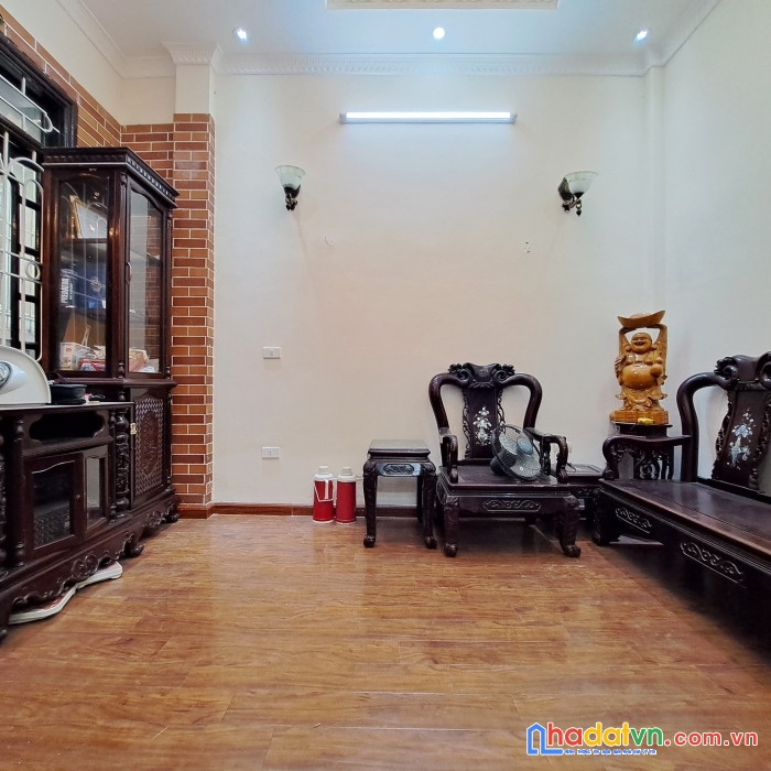 Nhỉnh 2 tỷ có nhà lê trọng tấn, hà đông, nhà 2 mặt ngõ, 10m ô tô tránh nhau, 50m,