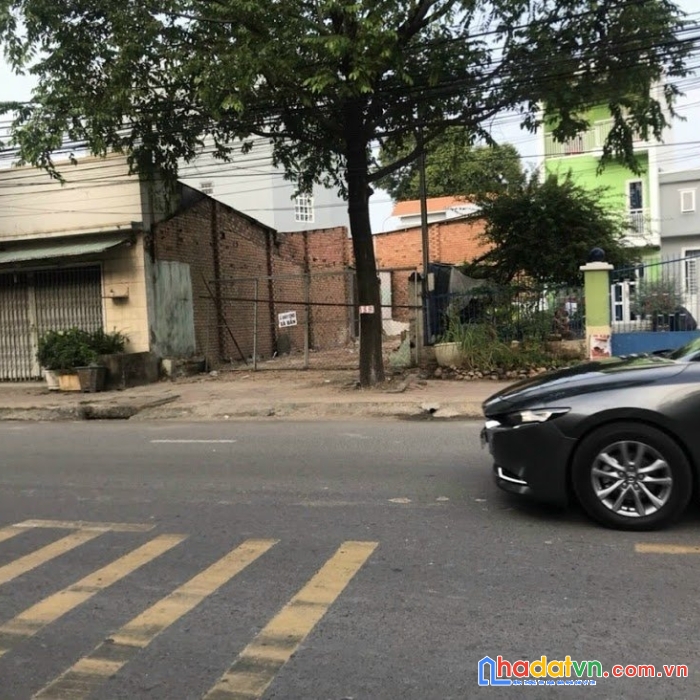 Bán nhanh lô đất mặt tiền đẹp vuông vức p.bửu hòa, gần công ty pouchen