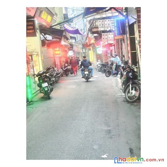 Bán nhà mỹ đình - ô tô - kinh doanh - ngõ thông - lô góc 3 thoáng - 4 tầng - 3 ngủ.