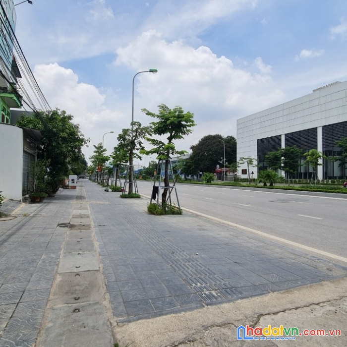 Siêu hiếm cực đẹp lô 71,6m2 khê nữ nguyên khê, 2 ô tô tránh, giáp đường lê hữu tựu giá 3,55 tỷ