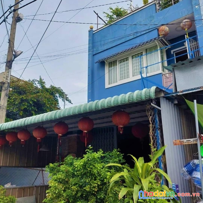 Mặt tiền kinh doanh đa ngành, lòng đường 12m, sát chợ, 3p qua tên lửa, ngang hiếm 5m, nhà rất mới