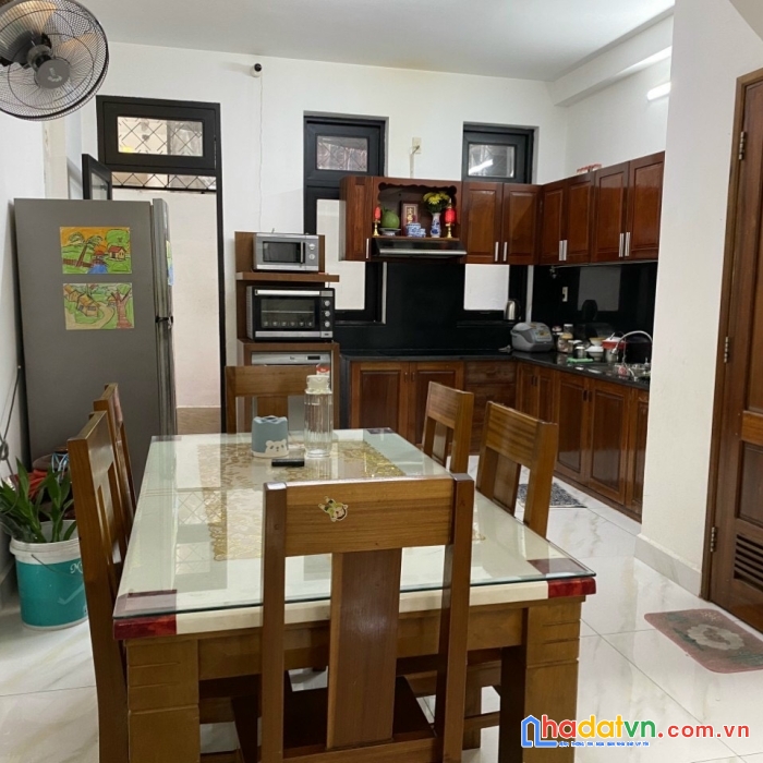 Hẻm 4m đẹp hoàng hoa thám, 4.2 x 15.5m, 3 lầu, 8.8 tỷ, bình thạnh