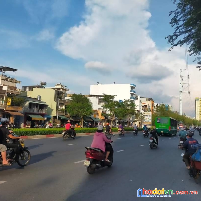 Bán nhà tt q6, mặt tiền  kinh doanh đa ngành, gần hùng vương, sát q5, q11, không quy hoạch lộ