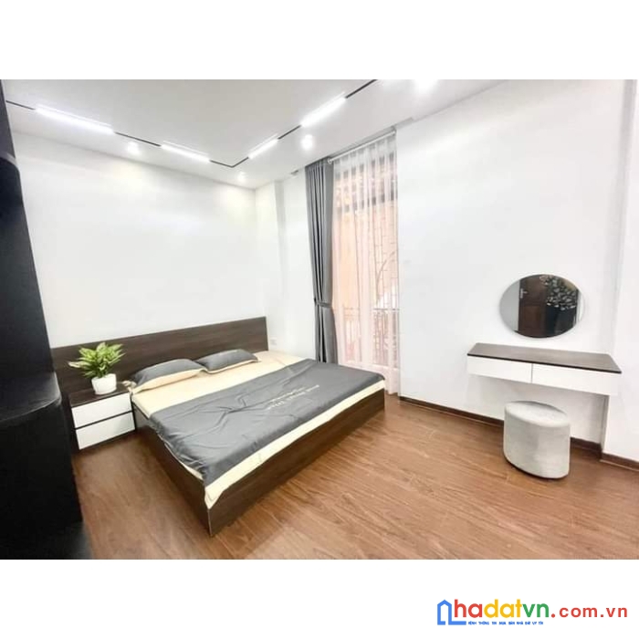 Gia chủ cần bán lô góc 4 mặt ngõ rộng mặt thoáng , yên hòa cầu giấy hà nội