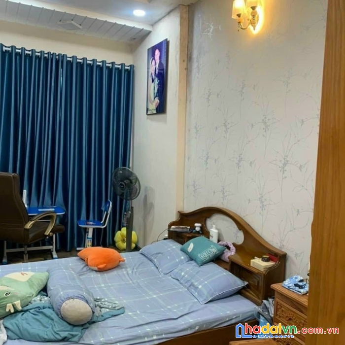 Nhà đẹp, hẻm 3.5m, cách mạng tháng tám, 4 x 12m, 5.3 tỷ, tân bình