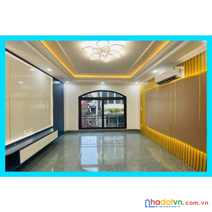 Bán nhà 4tầng,3 thoáng,ngõ oto,sát trường,phường ô chợ dừa,đống đa,8.8 tỷ tl,sđcc,0932738111