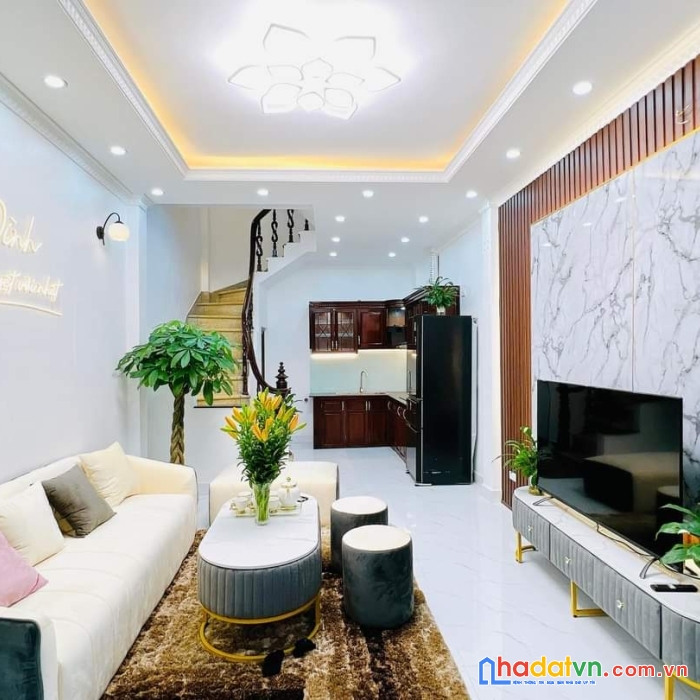 Bán nhà nguyễn trãi - thanh xuân - siêu đỉnh - trung tâm quận - ô tô -  full nội thất - 45m2 - 4