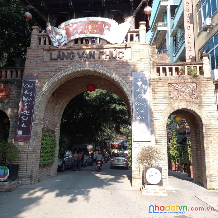 Thật không thể tin được !!!
nhà đẹp lô góc- ô tô quay đầu- kinh doanh 
phố lụa - vạn phúc- hà