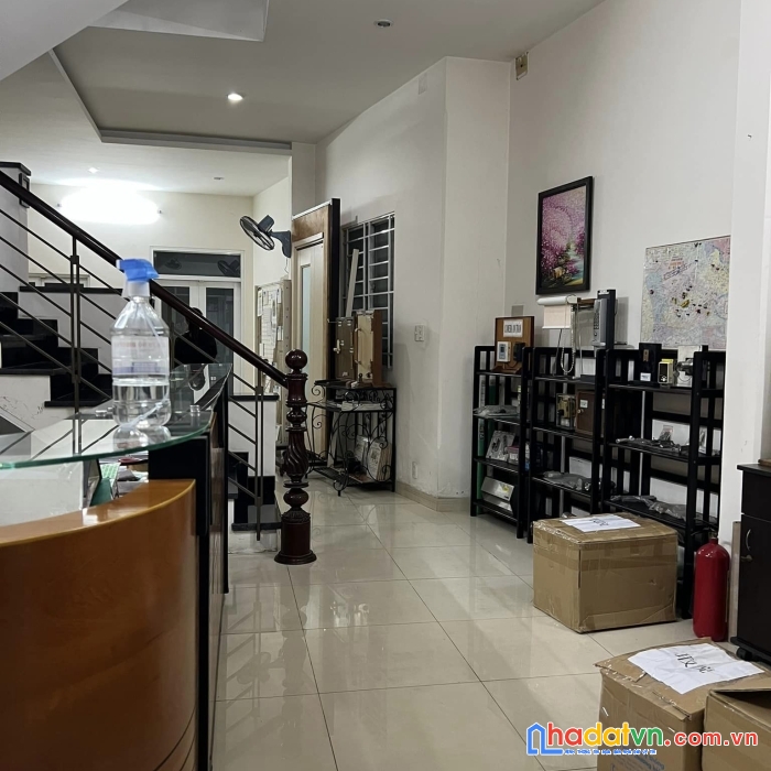Quận 3, nhà gần công viên lê thị riêng, ngang 6m, cho thuê giá cao