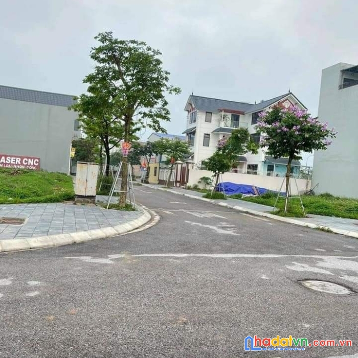 Siêu hiếm mới có lô đẹp và siêu rẻ, khu biệt thự nguyên khê đông anh, view vườn hoa, cực đẳng cấp