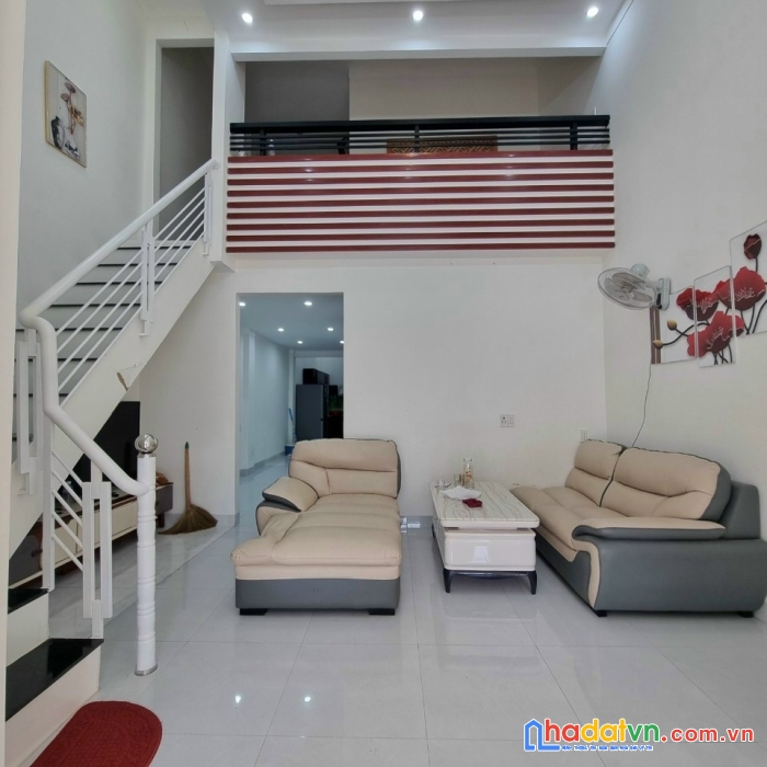 Chỉ 2.3 tỷ có nhà huỳnh ngọc huệ, kiệt 3m, không ngập, 50m2 x 2t