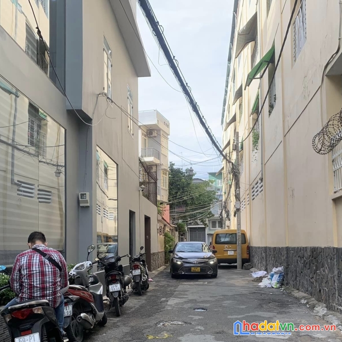 Bán nhanh nhà phường 6 quận tân bình, hẻm xe hơi vào nhà 90m giá 13 tỷ