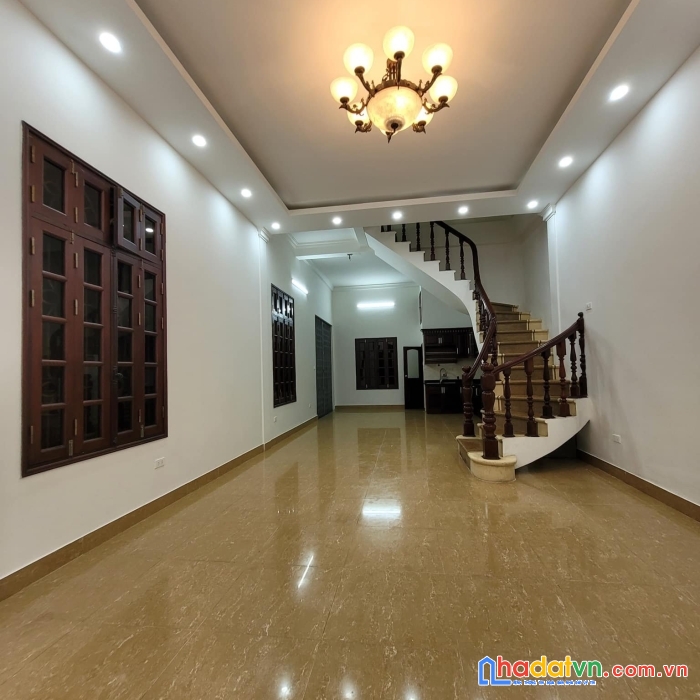 Bán nhà hoàng sâm-cầu giấy 75m2-giá 17.2 tỷ-15m ra mặt phố-khu phân lô-lô góc 3 mặt