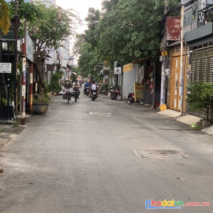 Lô đất này vị trí cực đẹp ngang 4 dài 20 , cn 76m2 - gần trường học , ubnd phường 9 , gò vấp