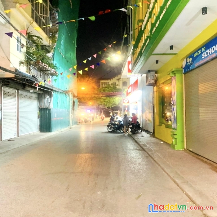 Hiếm! phân lô lê thanh nghị- ngõ thông, ô tô đỗ cách 20m, ba gác vào tận cửa, 40m2 x 4 tầng x 4 ngủ