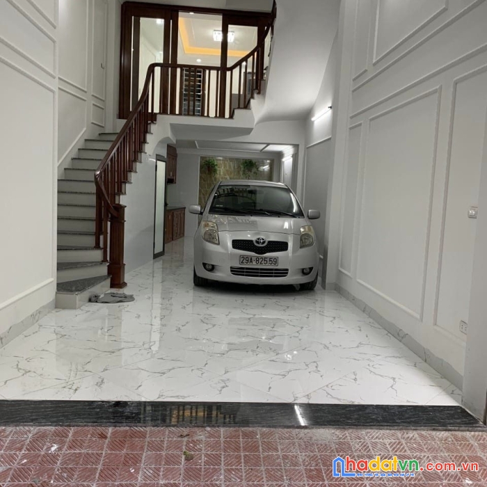 Cần bán nhà riêng phố láng hạ, ô tô tránh, đỗ cửa ngày đêm, giá nhỉnh 6 tỷ.