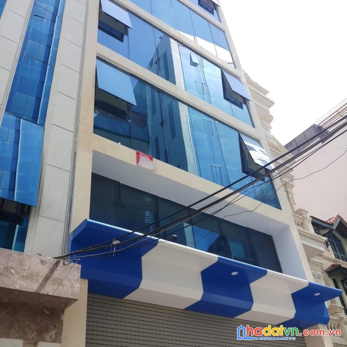 Bán nhà 6 tấng thang máy phố lê trọng tấn, ô tô  diện tích 65 m, giá 8.9 tỷ