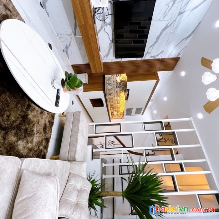Bán gấp nhà trần quang diệu, đống đa, 28m2x4 tầng, nhỉnh 3 tỷ