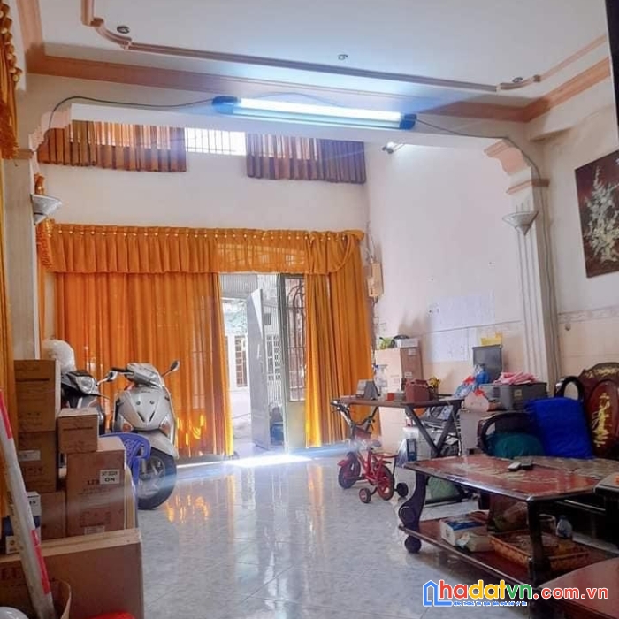 Bán nhà hẻm cách mạng tháng 8, quận 3, dt: 4x17m, 5 tầng, 5pn, 10.9 tỷ (tl)